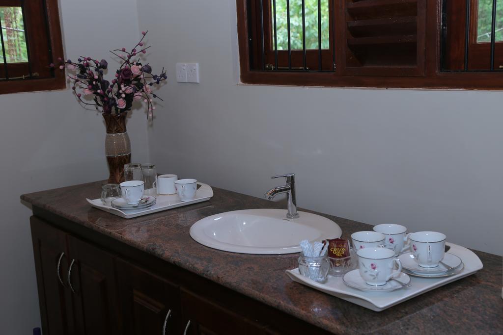 New Madara Residence Kandy Habitación foto